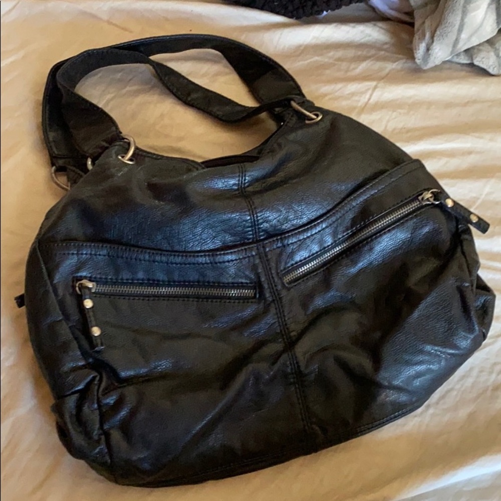 Bueno purse 🖤